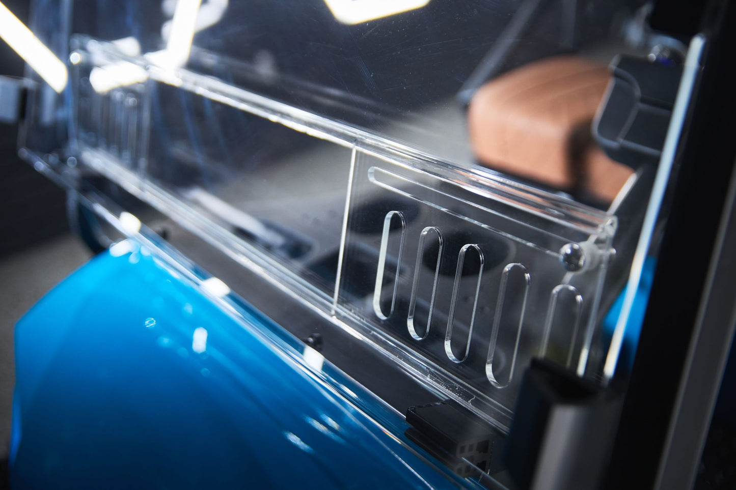 LUX F4 GOLF CART
