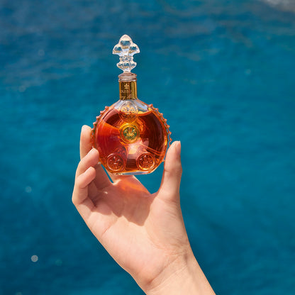 LOUIS XIII La Miniature Lifestyle
