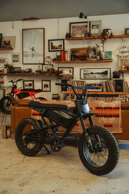 JUICED SCRAMBLER FULL SUSPENSION ELECTRIC PIT BIKE