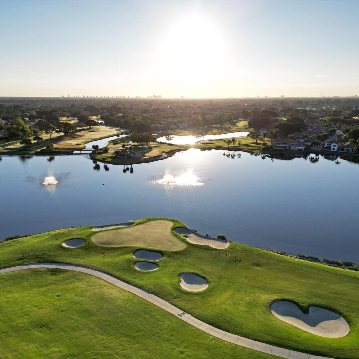 GOLF AT PGA NATIONAL