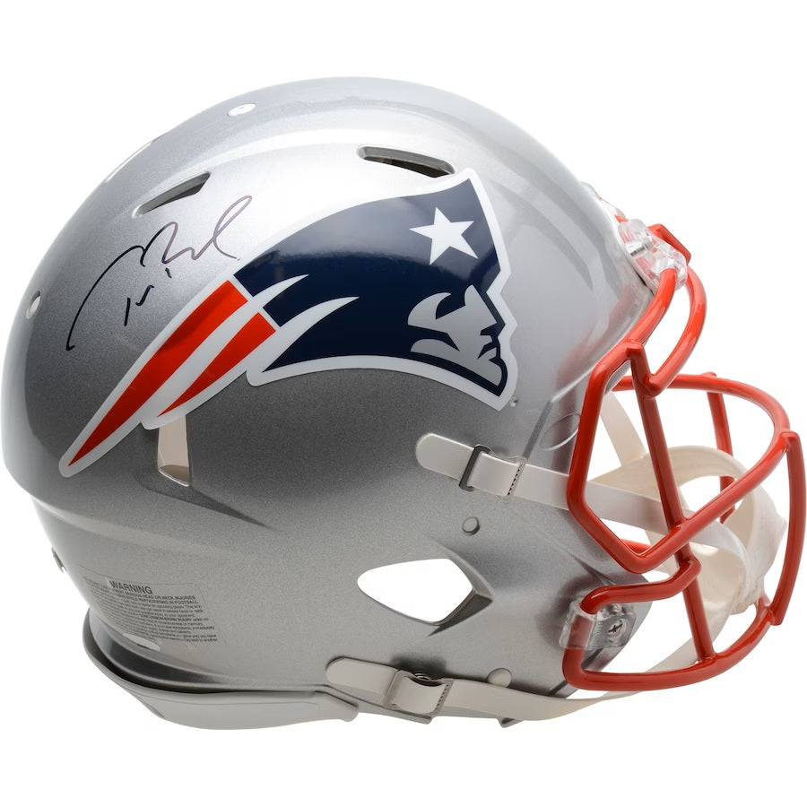 SPORTS MEMORABILIA CONCIERGE