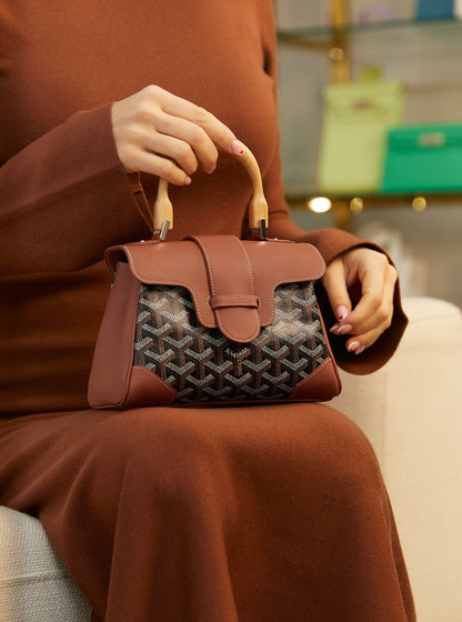 LUXURY HANDBAGS & ACCESSORIES