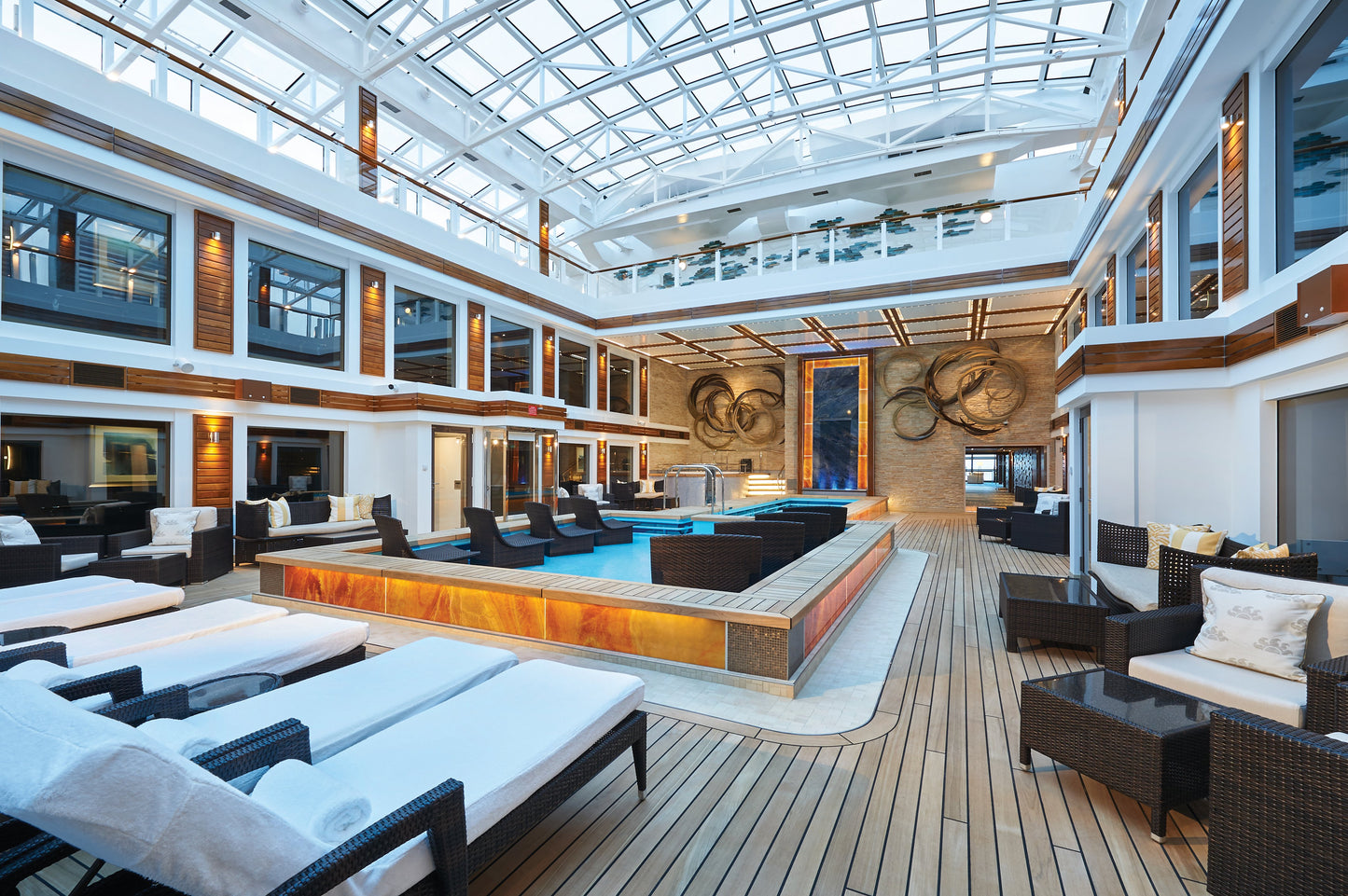 EXCLUSIVE SUITE OR HAVEN STATEROOM WITH NORWEGIAN CRUISE LINE