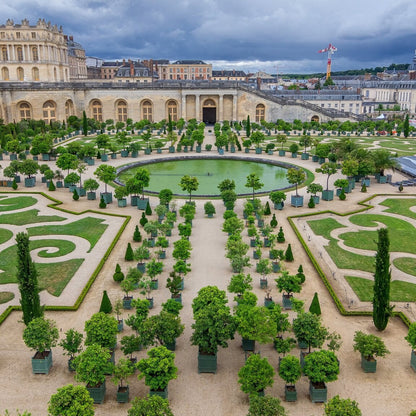 ULTIMATE ROMANTIC PARISIAN GETAWAY